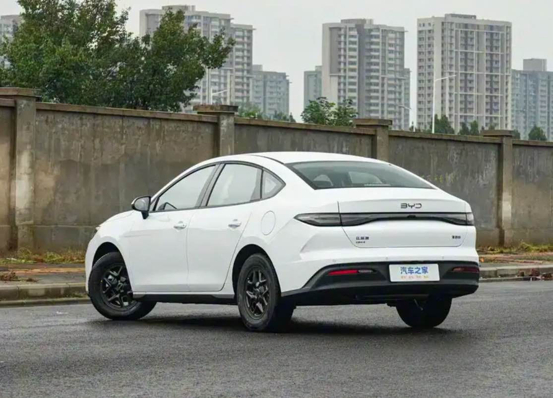 Byd seal 05
صفر موديل ٢٠٢٥
رقم كاتي نةشكاوة
نرخ ١٣٥
بي صبغ و شخط و قوب
***********
*********** أربيل, العراق
