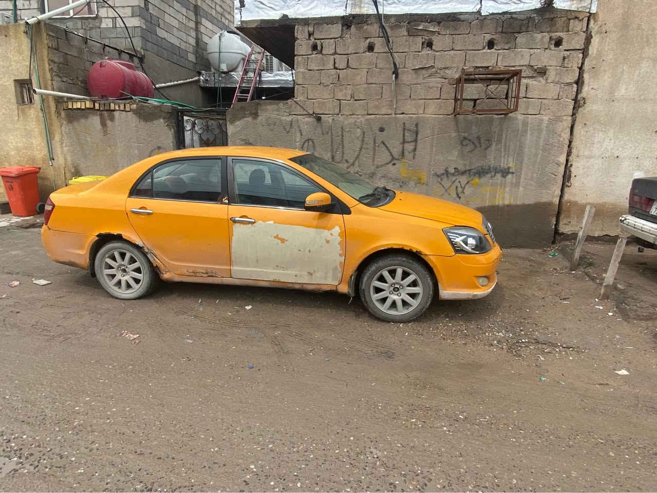 سلام عليكم شباب سياره جيلي موبل اصفر
كير محرك بدي كله كفاله السياره حلوه مال واحد يترزق بيها
تبريد شغال منظومه كامله من الراديتر لل فريز الحوه كلشي جديد و شرط التبريد ثلج ☃️ راديتر جديد
دواخل حلوه مرتبه شاشه و كامره ماكو شي بيها مو شغال
مداور ثاني يوم بسم جيراني السياره حلوه الهيئه مدفوعه غرامات مصفره فقط السنويه صاقطه من ٢٠١٨ شباب السعر ٣٥ وبيها مجال مكاني البصره ابو الخصيب البصرة, العراق


**إذا كنت صاحب هذا الإعلان وتريد حذفه لأي سبب، رجاءا أرسل رسالة إلى الدعم الفني**