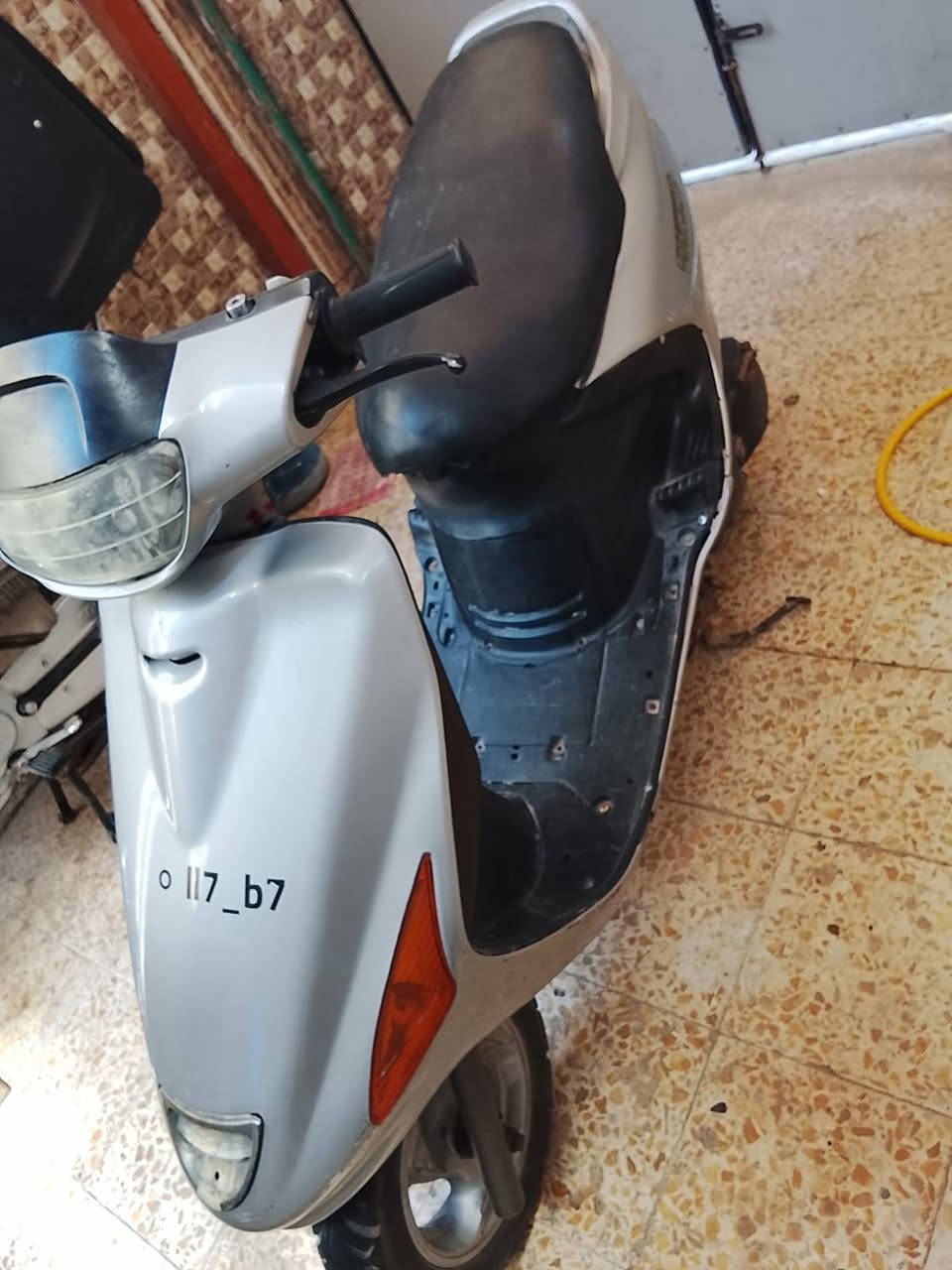 فراشه فحل مقدم دسك✅

سلف هندر شغالات   ✅

كهربائيات كلهه شغاله  ✅

دبلات خلفي امامي تايرات جدد✅

مكينه مفتوحه خرسه نعومه فول ✅

قفل ستيرن بريكات ✅

دراجه حلوه ونضيفه شلعه ومعدل ✅

مكاني النجف كوفه حي ميسان  ✅

سعرها 400 وبيها مجال  ✅ 

تواصل خاص او عل رقم ***********✅
