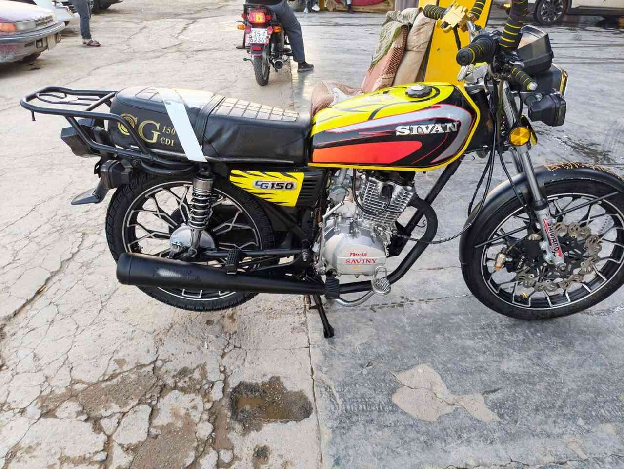 سيفان جديد موديل 22 (محدث24) مسجل سنويه وكامل تحويل ثاني يوم السعر مليون و350 بي مجال
الاستفسار ***********
الرمادي تأميم
