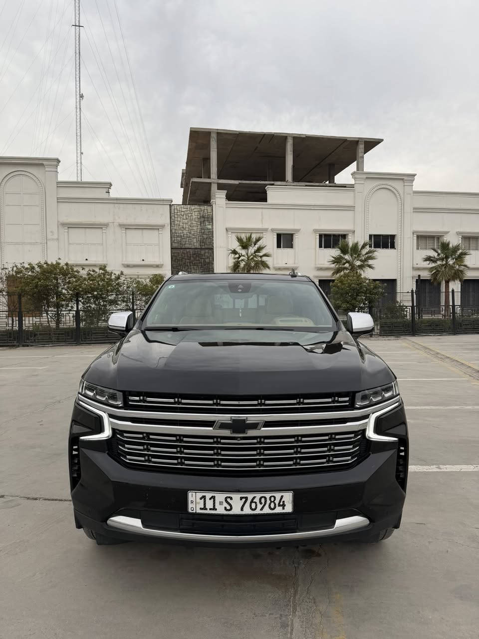 السلام عليكم 
 للبيع تاهو 
موديل (2022) بريمير 
 السيارة خليجية  وكالة المنصور علامة ضوء القمر
فوووول مواصفات 1/1 

بدون صبغ فقط تكحيل وبارد مكانين موضحات بالسونار 
رقم بغداد سنوية ورقم وهزة جديدة 
تحويل ثاني يوم
 
1_بانوراما 
2_ لايتات زينون LED 
3_ داتا شو 
4_ كشنات جلد تدفئه وتبريد 
5_ جكات 
6_ شحن لاسلكي 
7_ عدد البصمات 5 
8_ شاشات خلفية 
9_ دوسات كهربائية 
10_ نقطة عمياء بالمري 
11_ تحديد مسار
12_ الصندوق كهرباء 
13_ حساسات خلفية وامامية 
14_ كامرات 360 درجة 
15_ نظام صوت بوس
والسيارة بعد بيه هوايه مواصفات والبريمير معروفه مواصفاته  السياره ماشيه 150 كم علي ايدي 
كير مكينة كلة كفاله
بصمتين وياها
سعرها مناسب  ( 485)   وبيها مجال بسيط مال جيتك 
مكاني بغداد حي القاهرة
***********
