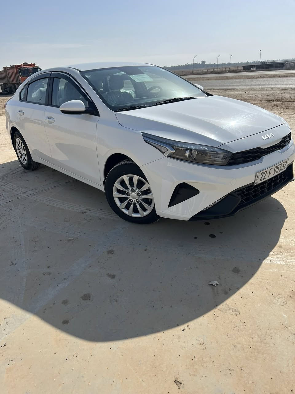 السلام عليكم سيراتو 2024ماشيه 10 مكينه 2000سياره مكفوله عده شخط واضح بلصوره سعر ١٩٠ قفل مكان واسط عزيزيه مكلف بلنشر رقم الهاتف ***********
