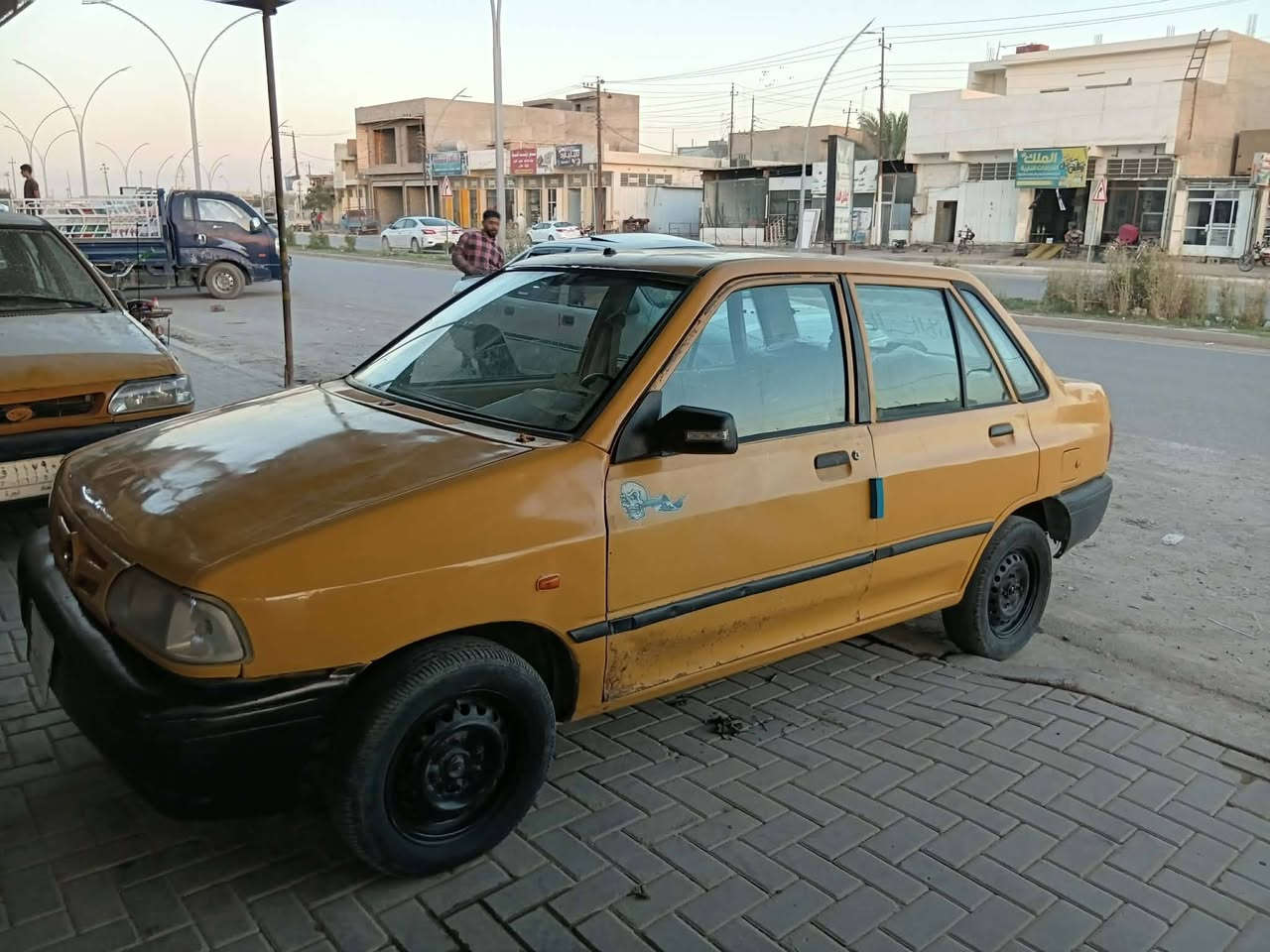 سايبا ١١ حره گير ومحرك شرط معمره  تعمير درجه اولئ سنويه عضم عاج  مااندل صاحبها مكفوله سرقه وعشاير ب  ١١ ورقه وبيها مجال بسيط مكانها سامراء  ***********
