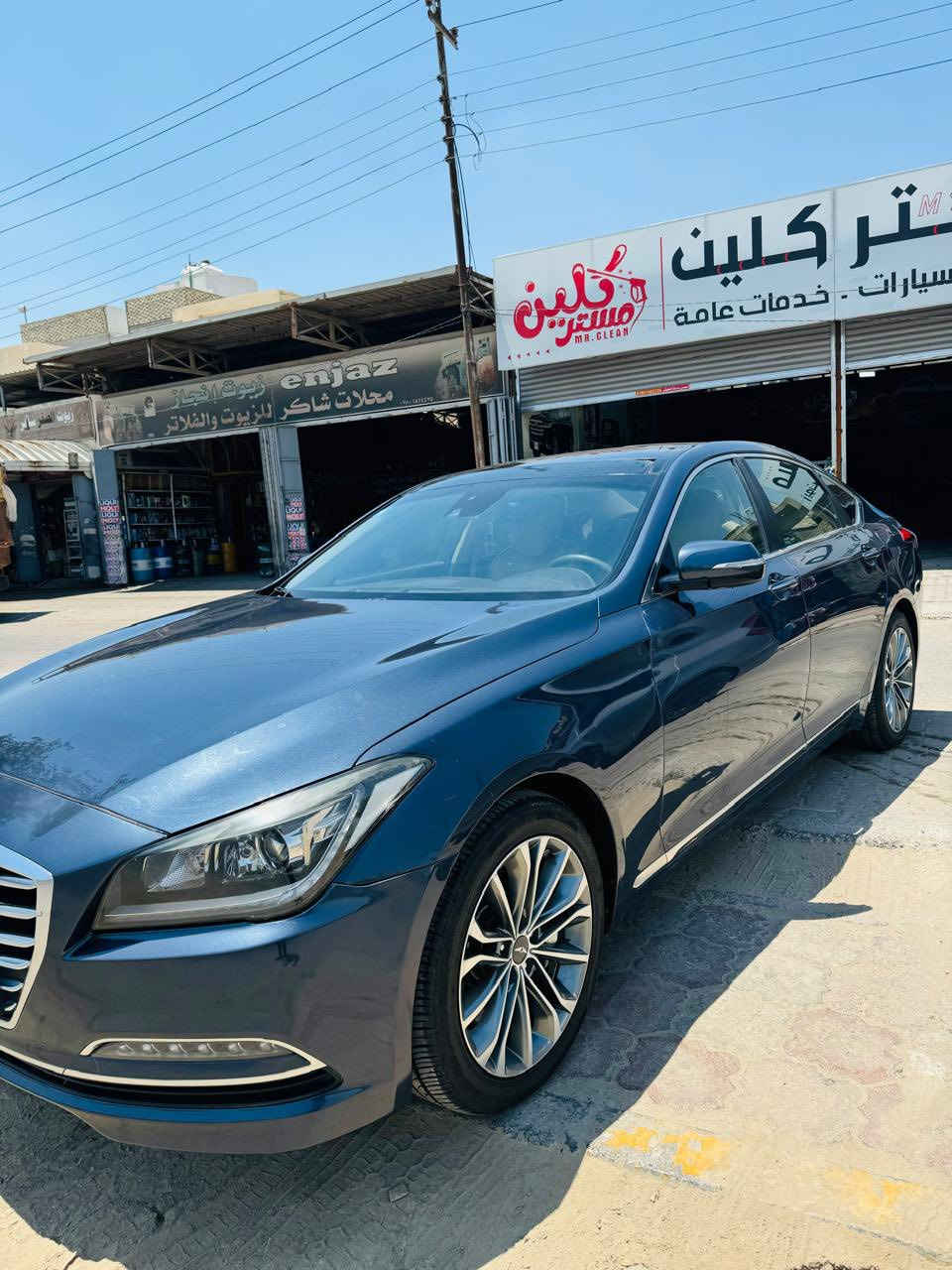 جينيسس 2016-G80 – فئة بريستيج (Prestige)
⚙️ المواصفات:             
المحرك (V6) بسعة 3.8 لتر يولد قوة 311 حصان
 تو ويل
 1. شاشة معلومات ملونه مقاس 7 بوصه وسط العدادات التقليدية+ شاشة معلومات وترفيه مقاس 8 بوصة تدعم ملاحة وابل كار بلي واندرويد أوتو
 2. المقاعد جلد فاخر (نابا)
 3. كشنات أمامية كهربائية (12 وضعية)+ تبريد وتدفئة 
 4. رادار أمامي، خلفي، وجانبي نقطة العمياء
 5. تحديد مسار + تنبيه الخروج عن المسار
 6. علامة ترحيب (شعار جينيسس) عند الاقتراب
 7. حساسات أمامية وخلفية 360 درجه
 8. مرايا تعتيم ذاتي + قلاب + هيتر + شعار جينيسس
 9. زجاج دبل عازل
 10. لايت LED نهاري وليلي + عدسات زينون عالي/واطي أوتو
 11. خاصية الصعود المريح (الكشن يرجع للخلف مع الستيرن عند النزول )
 12. خفض صوت التبريد والصوت تلقائياً أثناء الاتصال
 13. نظام صوتي Lexicon بـ 17 سماعة
 14. فتح صندوق  تلقائي عند الاقتراب
 15. 4 وضعيات قيادة: عادي – إيكو – سبورت -ثلوج
 16. ستيرن كهرباء 
 17. كير  8 نمر
 18. شفتات ستيرن
 19. بانوراما كامل
 20. خزن ميموري لوضعيات الكشن
 21. سايد بريك بصمة
‏ 22. Auto Hold
 23. بردة خلفية كهربائية تنزل عند الرجوع للخلف + جوانب 2 خلفيات
 24. تبريد 3 مناخات منفصل
 25. جام أوتو (4 جام)
 26. تدفئه بالستيرن + اهتزاز بالستيرن
 27. مانع تصادم+ قياده ذاتيه+ مثبت سرعة ذكي يحافظ على المسافه بينك وبين السيارة الامامية
 28. بانوراما ثلاث وضعيات
 29.ترحيب عند الاقتراب وبصمة ابواب وصندوق ذكي —————— للأستفسار***********
    🚫  رقم بغداد 🇮🇶السعر158
