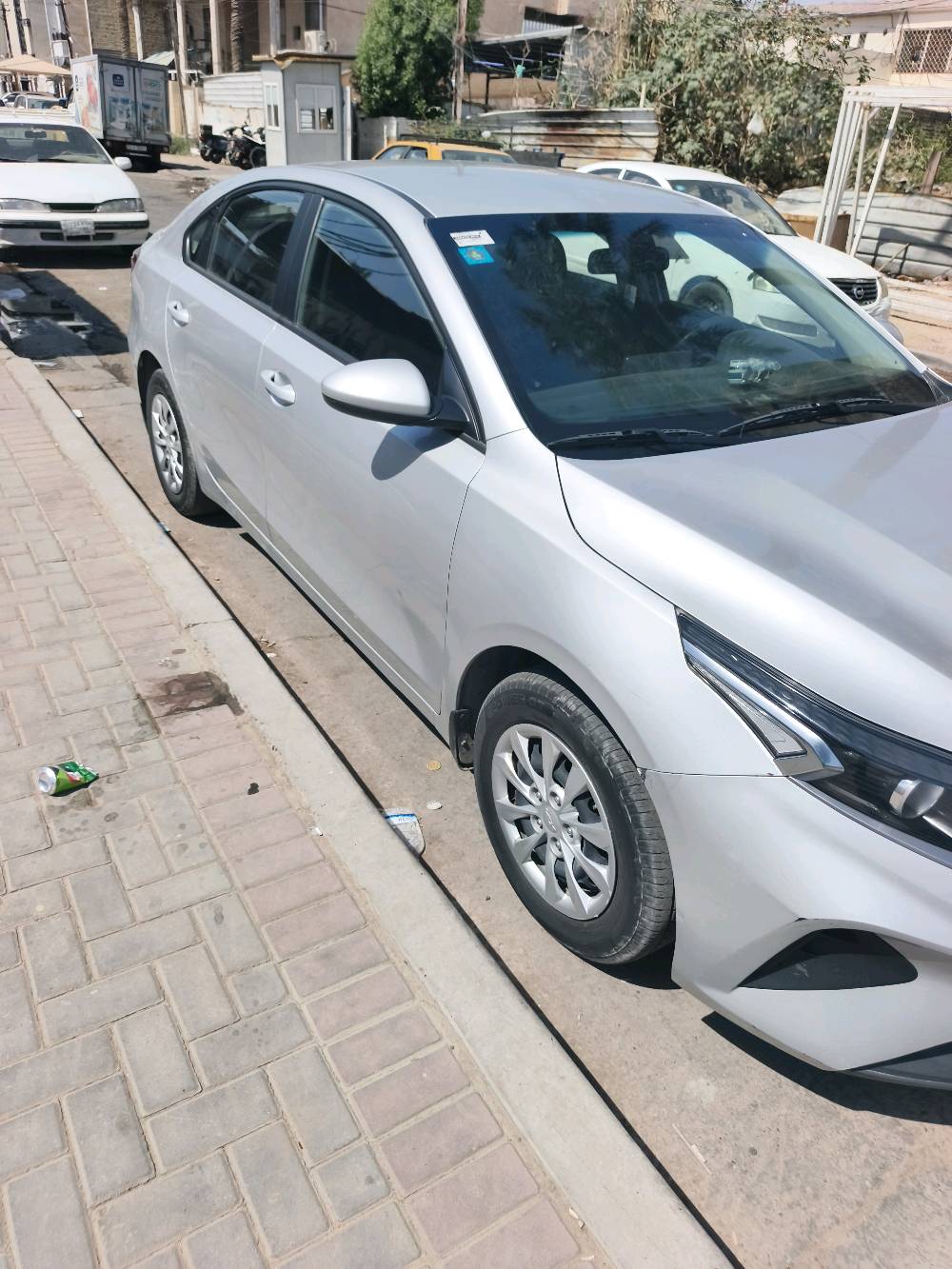 كيا سيراتو 2023
محرك 1600
ماشيه 124 
سيارة كفالة عامة عدة شخوط بل باب وطخة بل هلال
سيارة مال جناي ونضيفه السيارة
مكاني بغداد الشعلة  ***********
رايدها 150قفل