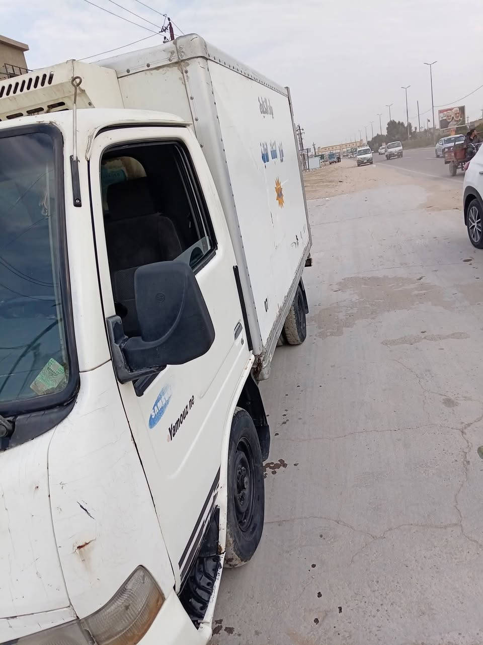 سامسونك موديل ٢٠٠٠ براد تجميد
محرك بلادي بدون تنقيص
حدادية نضيفه
تخم تاير جديد
سعر ٦٥ مع المجال
***********
