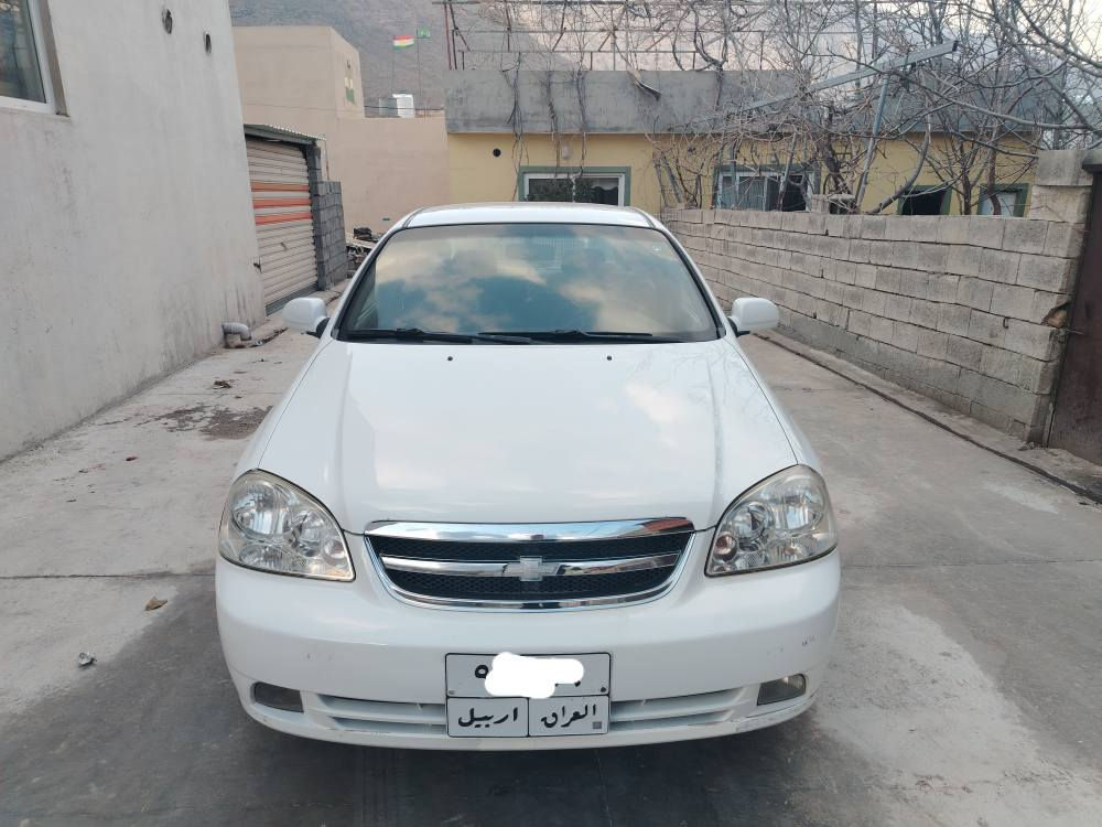 مۆدێل2013 بەس سندق بۆیاخە سەیارە 142هەزار رۆیشتە بئ مەسروفە *********** سوران, أربيل
