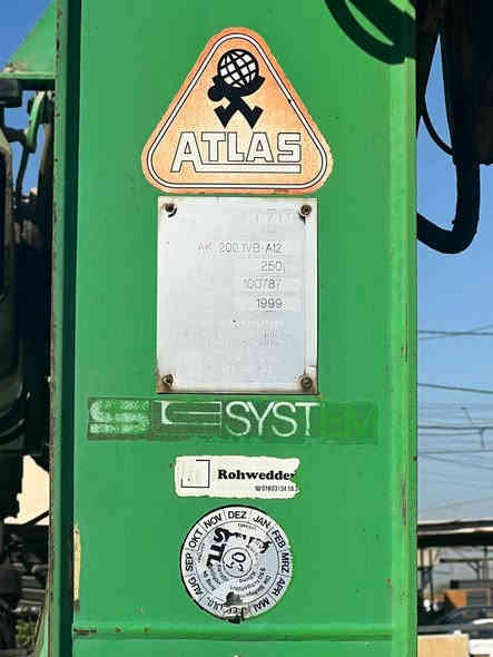 جهاز كرين بلوك للبيع
نوع الجهاز اطلس 
حجم 20
ليبر حفار 
السعر 170 وبي مجال
العنوان الانبار 
للتواصل ***********   
***********
