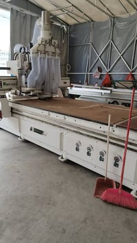 متوفر جميع مكائن النجارة  بغداد الزعفرانية شارع الشركات  07707192727