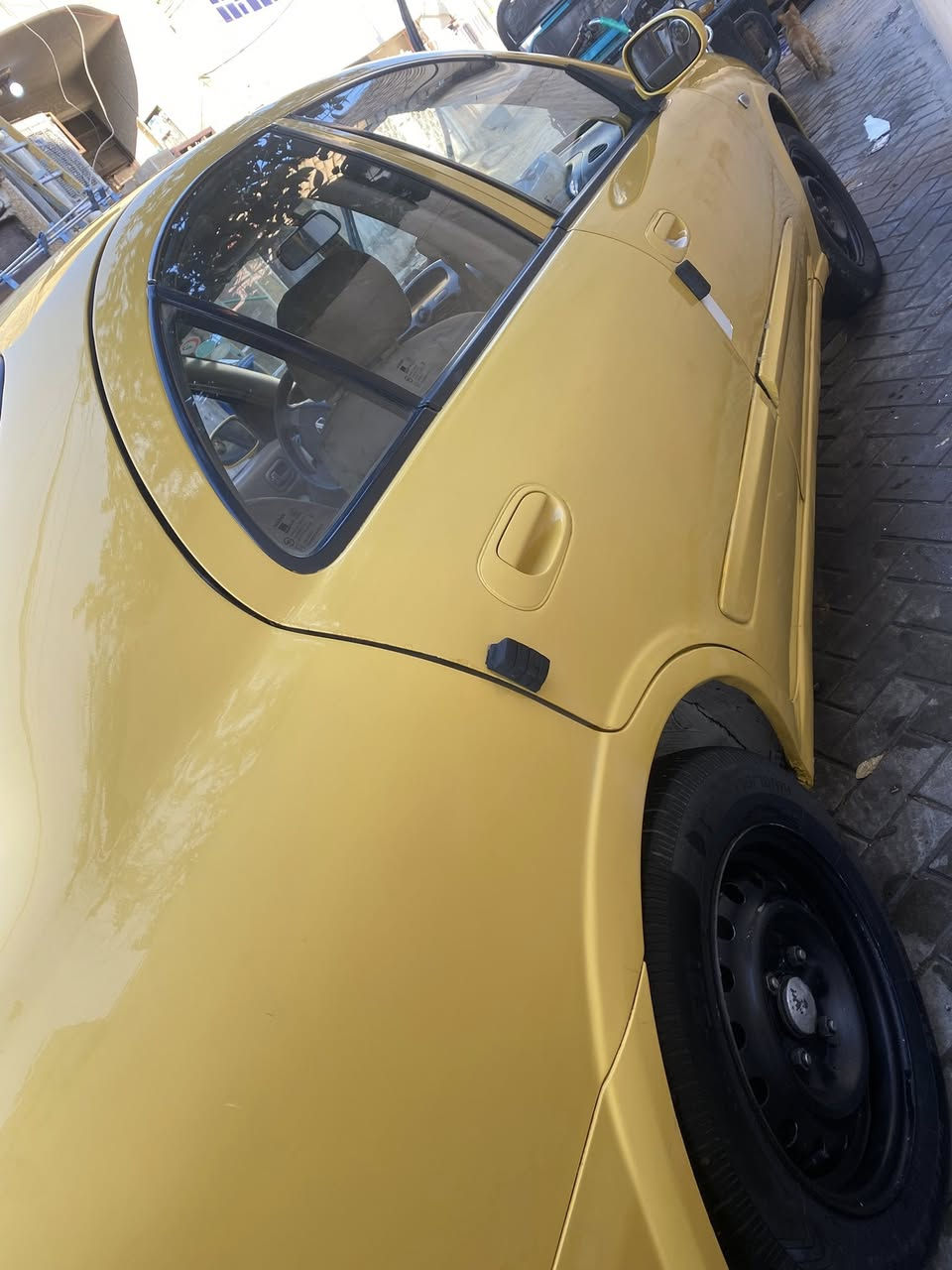 السلام عليكم ….
نيسان سني بدي كوري ( تكسي🚗) للبيع🎙️ .
⚠️موديل 2009
 بيها طخه  جاملغ خلفي وباب  بدون دواخل  ❗️
تبريد شغال ❄️ 
جام اوتو✔️
هيئة مصفره شهر ب شهر ادفعها ✔️. سياره بأسمي  رقم بغداد 🌆 
السعر : 80  وبيها مجال …🔈
📍مكاني : بغداد ( صليخ   ) 📍رقم الهاتف:📞:***********.
