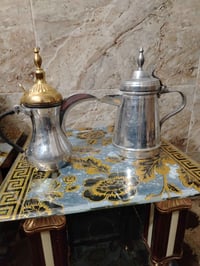 دلات عدد ٢ قطع حلوة نظيفة سعر ٣٥ معاا توصيل الاثنين بل عافيه على مشتري...