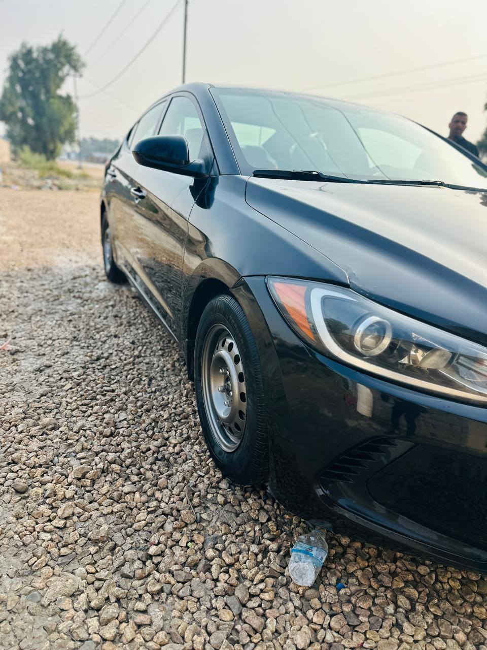 سلام عليكم
النترا موديل 2017 وارد امريكي داخل بيجي كير ومحرك مكفولات تخم تاير حداديه 60 او70 ب الميه نضافه مكينه 2000 دوش،، صبغ قطعه واحده فقط ليبل واحد هزه جديده رقم اربيل تريد تحويل تريد وكاله سياره  جديده بمعنه الكلمهه
للاستفسار على الرقم
***********
***********
