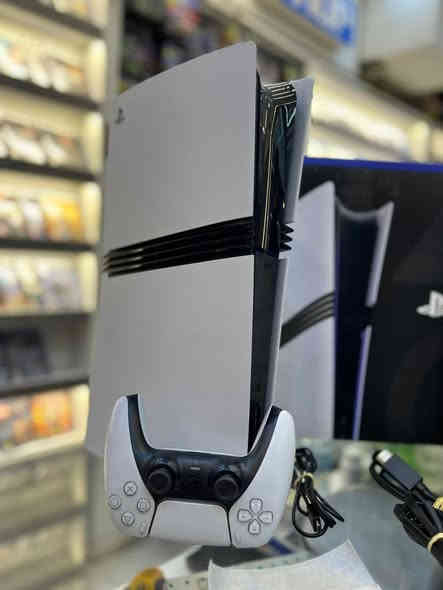 بلي ستيشن 5 برو نسخة أمريكا 🇺🇸 جديد 
(للبيع) 

المواصفات : بالوصف ⬇️⬇️⬇️

——————————————————————

متوفر : PS5 (PRO) نسخة أمريكا ريجن 1 🇺🇸 جديد 🆕 

نظافة الجهاز : 100 %

سعة التخزين : 2TB تيرابايت 

ايضاً فيه ضمان سنة كاملة سوفت وير

النسخة : أمريكا 🇺🇸 : ريجن 1 أفضل أو أرقة نسخة بالكونسل ❤️

للتواصل أو معرفة السعر : ⬇️⬇️⬇️

رقم واتساب : ***********

——————————————————————
