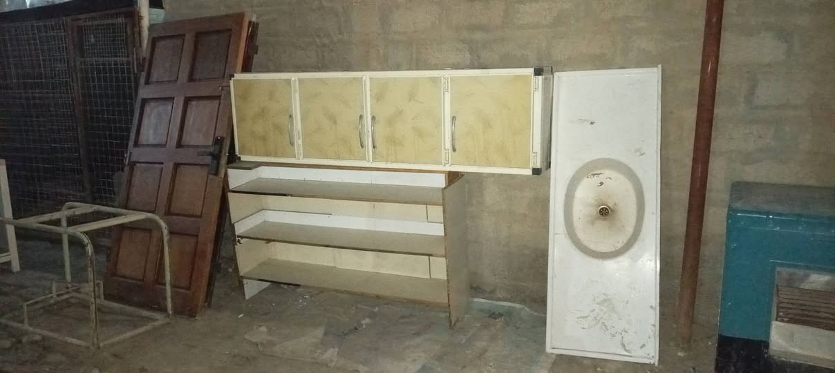 السلام عليكم زبأنا الكرام يوجد لدينا انواع الاثاث المنزلي المستعمل والجديد شعندك ارسلي خاص نشتري وراوس العنوان اول متنزل جسر الرازي استفسار ***********، يوجد واتساب مارد عل تعليق
