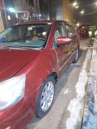 جيلي موبل كير و مكينه كفاله حداديه نضيف بدي شوف العين سياره جاهز من كل...