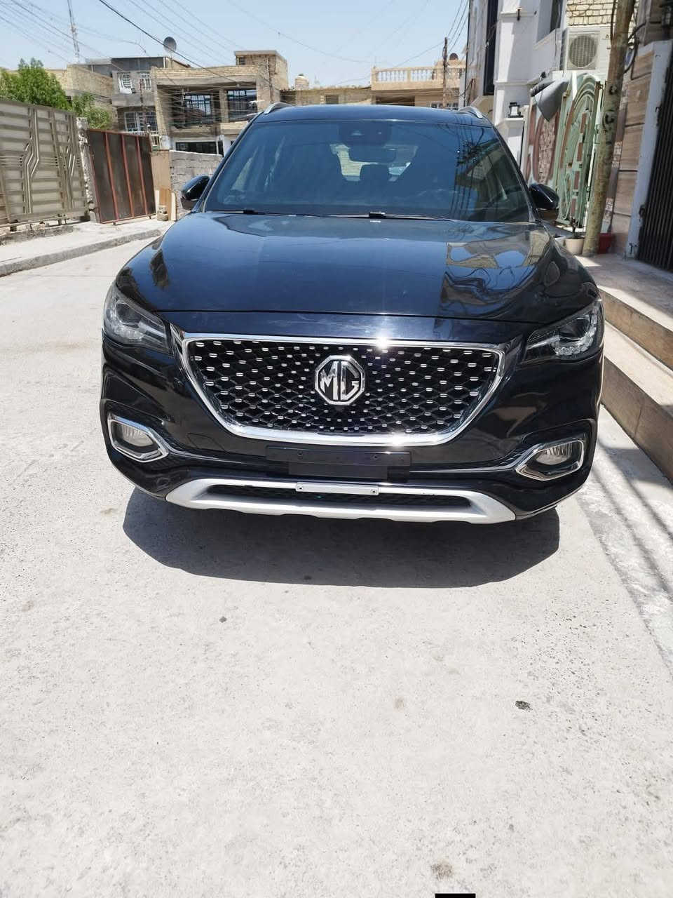 السلام عليكم سياره MG HS موديل 2021للبيع فول مواصفات مرقم بغداد مصبوغة حزام ماعدا الصندوق والجاملغ السعر 123وبيه مجال بسيط صدر جديد العنوان بغداد حي الجهاد للاستفسار واتساب ***********
