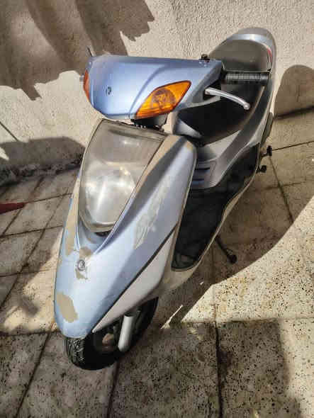 سلام عليكم دراجه بريز  صالي شهر من نزلته رمبه 
محتاج وريد ابيعه مكينه ناعمه وكفرات مختمه 
سعر ٨٠٠ اتصل ***********
