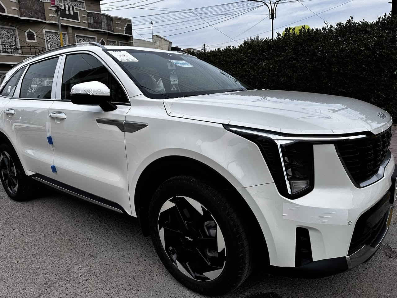 اسعد الله أوقاتكم بل خير والبركه احبتي سورنتو ٢٤ خليجي ٦ سلندر ٧ راكب فول موصفات عدى البانوراما ماشيه ١٣ اللف اخت الزيرو بيها رصعه بل صندوق ومسحوبه بارد اقل الشبر فقط رقم بغداد الجديد ابسمي سنويه وهسه جديده كير ماوس صندوق كهرباء كراسي ٢ كهرباء السياره تابعه للمجموعه الدوليه 
مكانهابغداد العامريه السعر ٣٠٨ قفل اخوان 
***********
