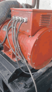 السلام عليكم مولد دايو دوزان 8 سلندر للبيع راس توليد 300 بيه بخار اطيك اياها عل حمل كله ستاندر عنوان بغداد شعله الصدرين قطاع السابع شراي تصل على رقم بي خير وتدلل ***********
