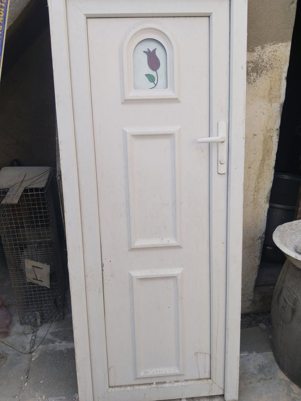 سلام عليكم باب حمام مع قاطع 
باب pvc قياس 75×180سم
باب+قاطعpvc قياس 210×149سم
الله شاهد تفصال من المعمل 275 الف بوقته 
نوعيه المقاطع جيده جدا
نضاقتهم تقريب 85% حاليا عندي بناء اريد ابيعهم السعر 75 الف بي مجال للمحتاجهم
ماسنجر او واتس عادي ***********
