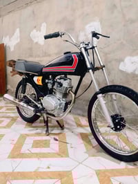 للبيع اوراق أصولي أصولي موديل 11 تعميره 25 ... سعر 675 مستعجل ع بيعته ...