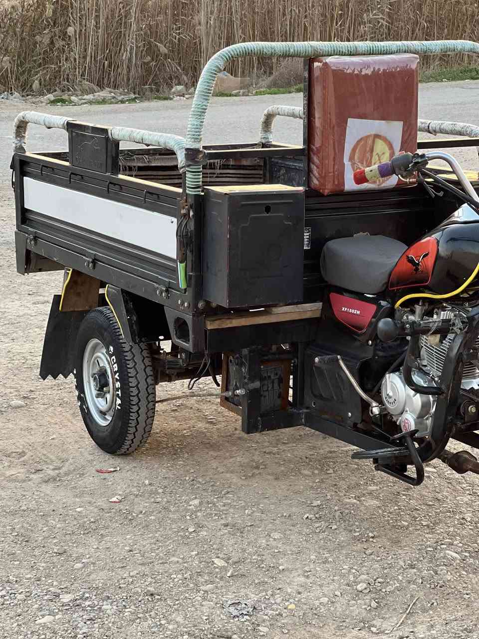 سلام عليكم ستوتة للبيع موديل 2020محرك 150ستوتة قلاب خير من الله معرض شاخوان كفالة عامة اي نقص مابيهة مال جناي ربع ماذب عليهة بوجهك للشغل الاستفسار الاتصال على الرقم ***********
