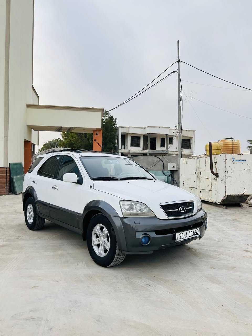 السلام عليكم.
كيا سورنتو. 2006.     خليجي.  فول.      رقم سليمانية الجديد. 

تحويل مباشر.    محرك 6. سلندر.     
السياره كفاله عامه ما عده شبر بخشم الجاملغ السياره جاهزه من حداديه تخم تاير تبريد كير مكينه 

مواصفات.   فول.  

فتحة.  شاشة وكامرة. خلفية.   تحكمات.     تبريد قطعتين. 

اشاير بل مري.     داخل مخمل.    تحكمات جهتين. 

للبيع او المراوس. السعر.  104.   بيها مجال. للاتصال. 

***********
