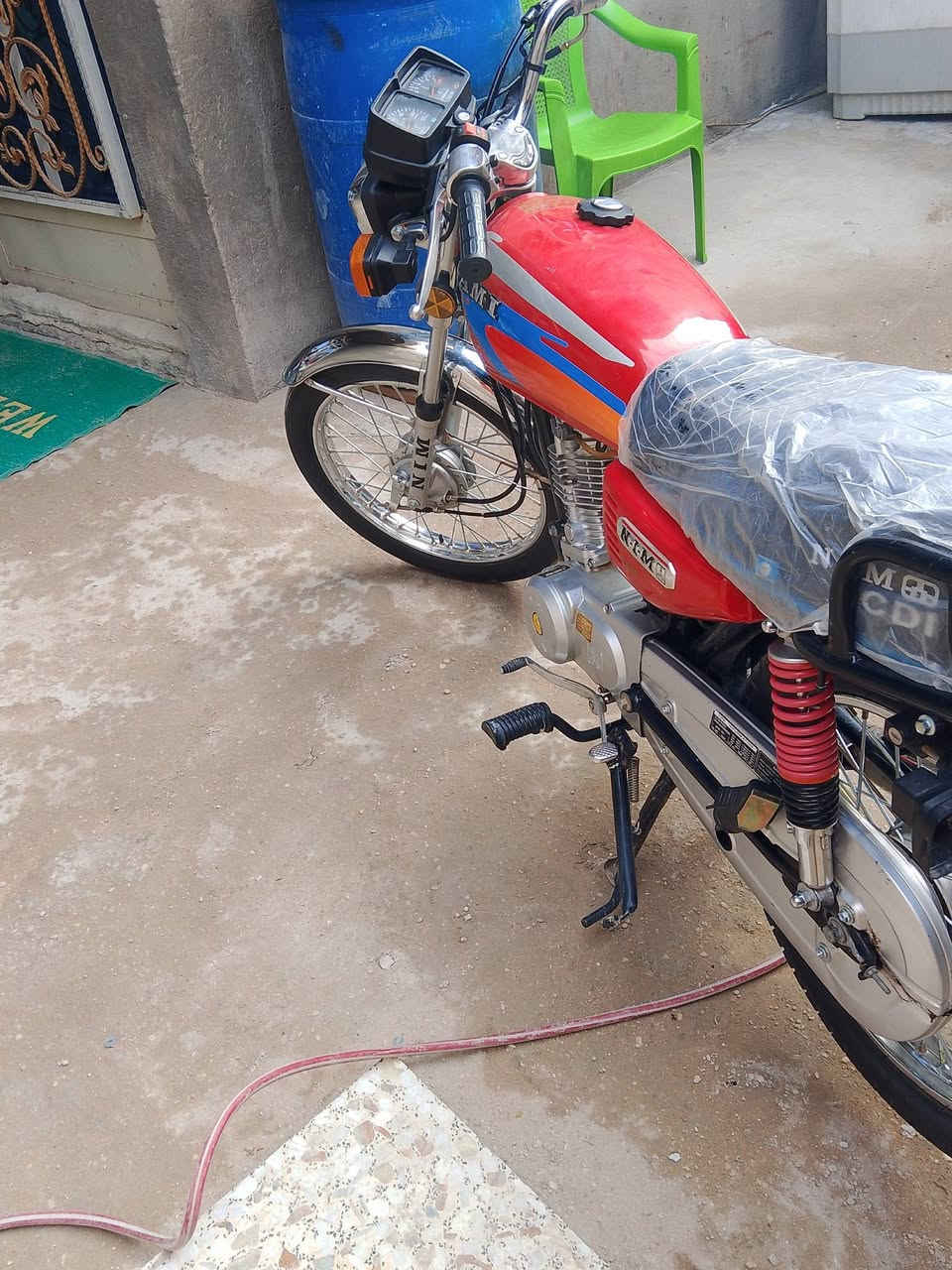 سلام عليكم
درجة البيع نامه متياز موديل 2025
اوراق سكنر خمسه اوراق كفاله 
سعره 650 مكاني قريب على مسيب الستفسار ***********
