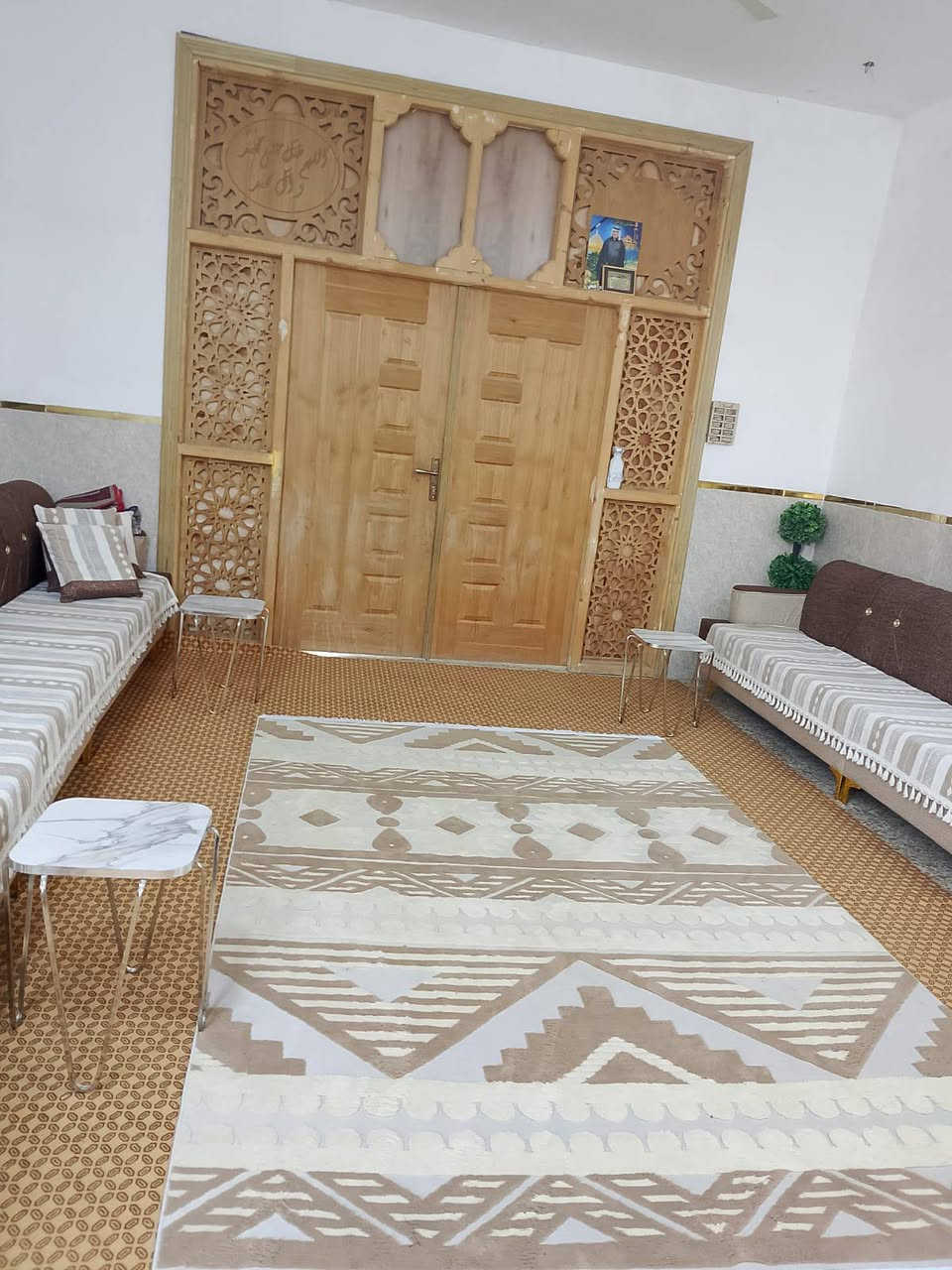 📢 اعلان 📢📢 اعلان 📢 
       👇               👇
⚜⚜ للبيع ⚜⚜ للبيع ⚜⚜
🏠 دار سكني طابو زراعي 🏠 
📐 المساحة ٢٠٠ متر 📐
🌍 الموقع / الحلة /  التاجية 
🏡 طابقين يحتوي على 2 غرف نوم  🌺 صاله 🌺 هول  🌺 مطبخ  🌸مجمع صحيات داخليه وخارجية 
📏 الواجهة ١٠ متر والنزال ٢٠ متر 
🏫 الطابق الاول صب كونكريت والثاني مسقف سندويج 
📷 صور المنزل مرفقة في الاعلان 👇
💸 السعر ٧٠ مليون 
 ❓للاستفسار ⚜  زيارة مكتب انكيدو للعقارات والمقاولات في حي الجزائر مقابل مكبس التمور او 📞 الاتصال على هواتف المكتب 
☎️*********** محمد الزبيدي 
☎️ *********** سيد وليد 
☎️ *********** سيد وليد 
⚜⚜⚜⚜⚜⚜⚜⚜⚜
