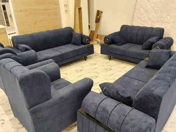 تخم مودرن عراقي شغل ممتاز جميع اجزاء هيكل التخم بلوك قماش تركي مخمل ارجل خشب متكون من 10 مقاعد مع إمكانية الحذف أو الاضافه في عدد المقاعد أو تغير اللون متوفر الآن في معرض الشركه الكائن طريق رفاعي نصر مجاور جامعة اوما الاهليه للاستفسار اكثر يرجى الاتصال على الارقام التاليه
***********
***********
*********** واتس فايبر تلگرام 
البيع بطريقة النقد والاقساط 
الشد والنقل داخل محافظة ذي قار مجانا
