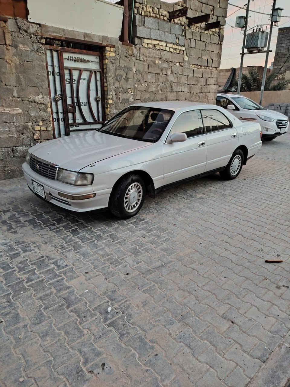 السلام عليكم بطة موديل 2000 كفالة من الكصة والنقل وكفالة عامة السيارة جديدة كلش سنوية ل 27 مكاني البصرة صبخة العرب  وراعيهة يمي تريد تحويل تريد وكالة سعرها 66 ورقة وبيهة مجال حك الجية
***********
