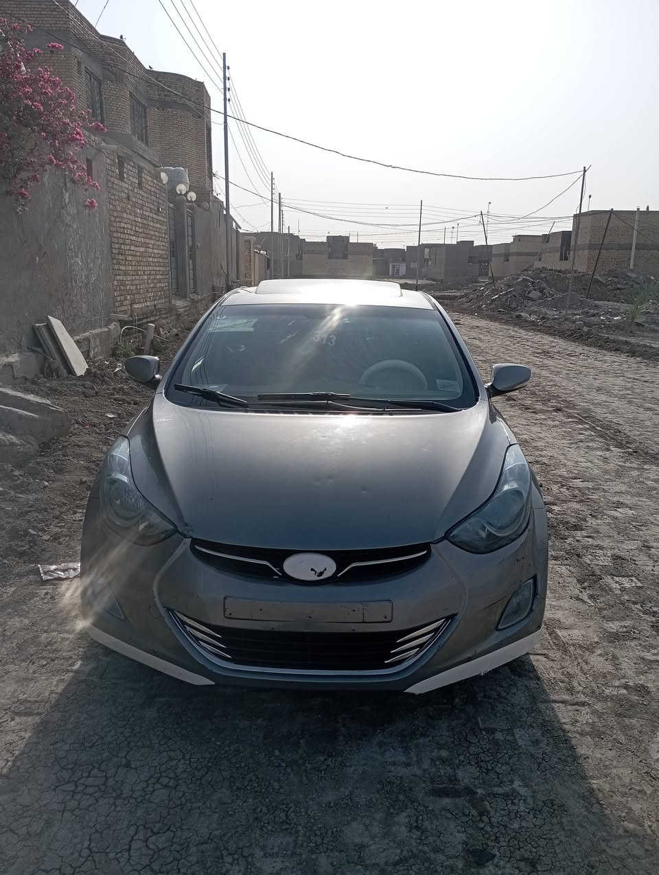 النترا البيع موديل 13فول عده البصمه محرك 2000دوش السعر 118وبيهه مجال ***********
