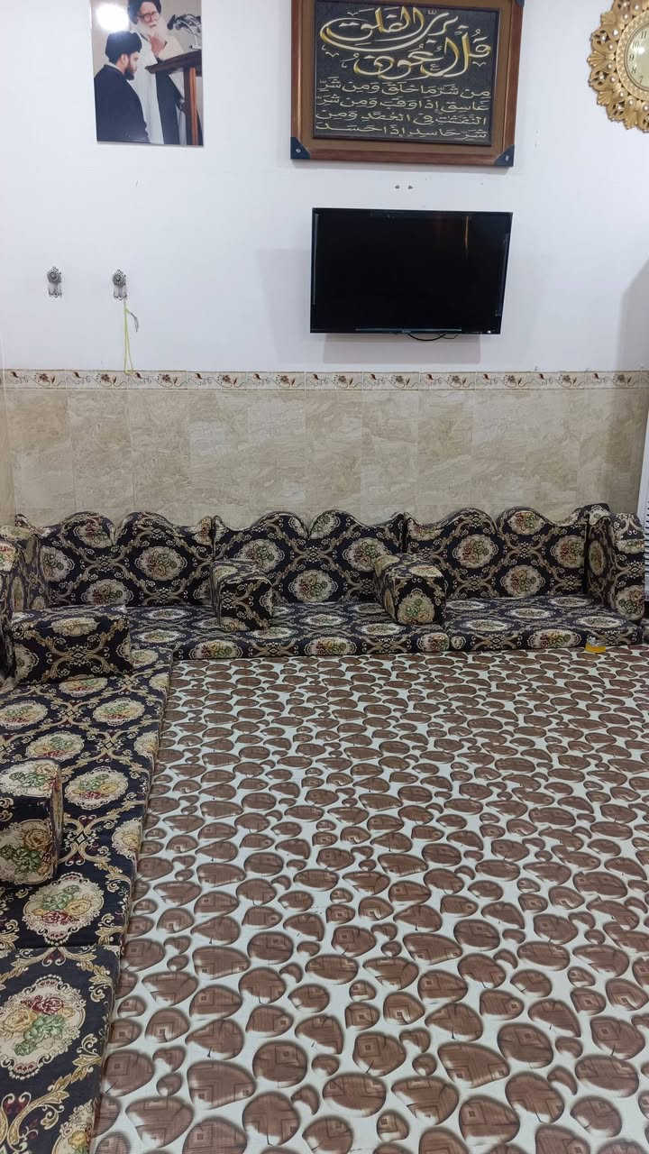 جلسة عربية استعمال قليل جديدة للبيع لمن يرغب بالشراء مراسلتي او الاتصال بالرقم ‏‪***********‬‏
