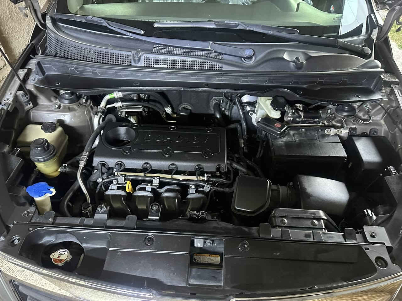 سلام عليكم كيه سبورتج موديل ٢٠١٢ خليجي فول مواصفات ماشيه ١٠٥
كير مكينه تبريد صدر كفاله عامه بيها طخه خفيفه بلحاملغ خلفي بدون داخل مباوك بلباب باقي سياره كفاله عامه سعر خاص مكان بغداد بياع رقم ***********
