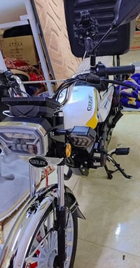 دراجه ايراني موديل 2025 محراك 200 ضاقطه وزنجبيل  دراجه مابيه اي نقص او...