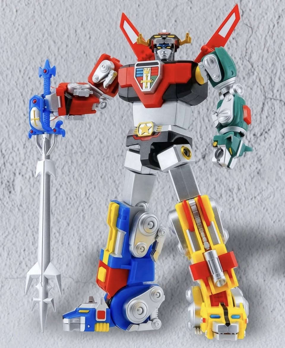 لمحبي الذكريات والقطع الجميله والنادرة فولترون 
متوفر لدينا للبيع يوجد توصيل لجميع المحافظات 
واتساب ***********
