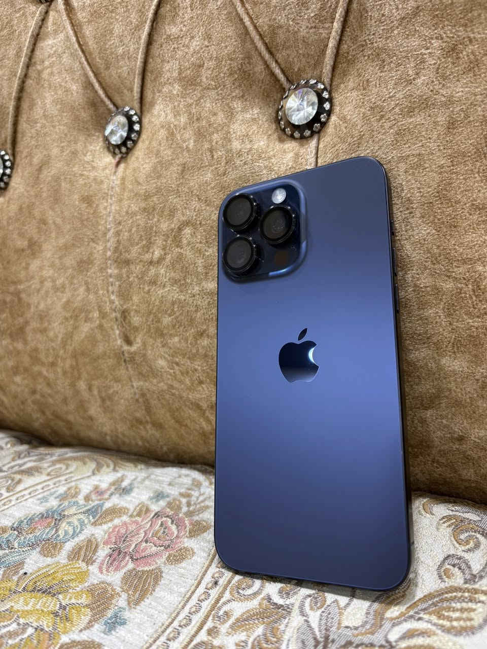 للبيع ايفون 15برو ماكسً
ذاكره 256بطاريه 92بلادي
لون ازرق نظافه 100/100
غير داخل صيانه 
شريحه الكترونيه فعاله يصير بي اكثر من خط 
مكفول من الفتح 
السعرر 
‎950الف 
العنوان  بابل جسر نادر


**إذا كنت صاحب هذا الإعلان وتريد حذفه لأي سبب، رجاءا أرسل رسالة إلى الدعم الفني**