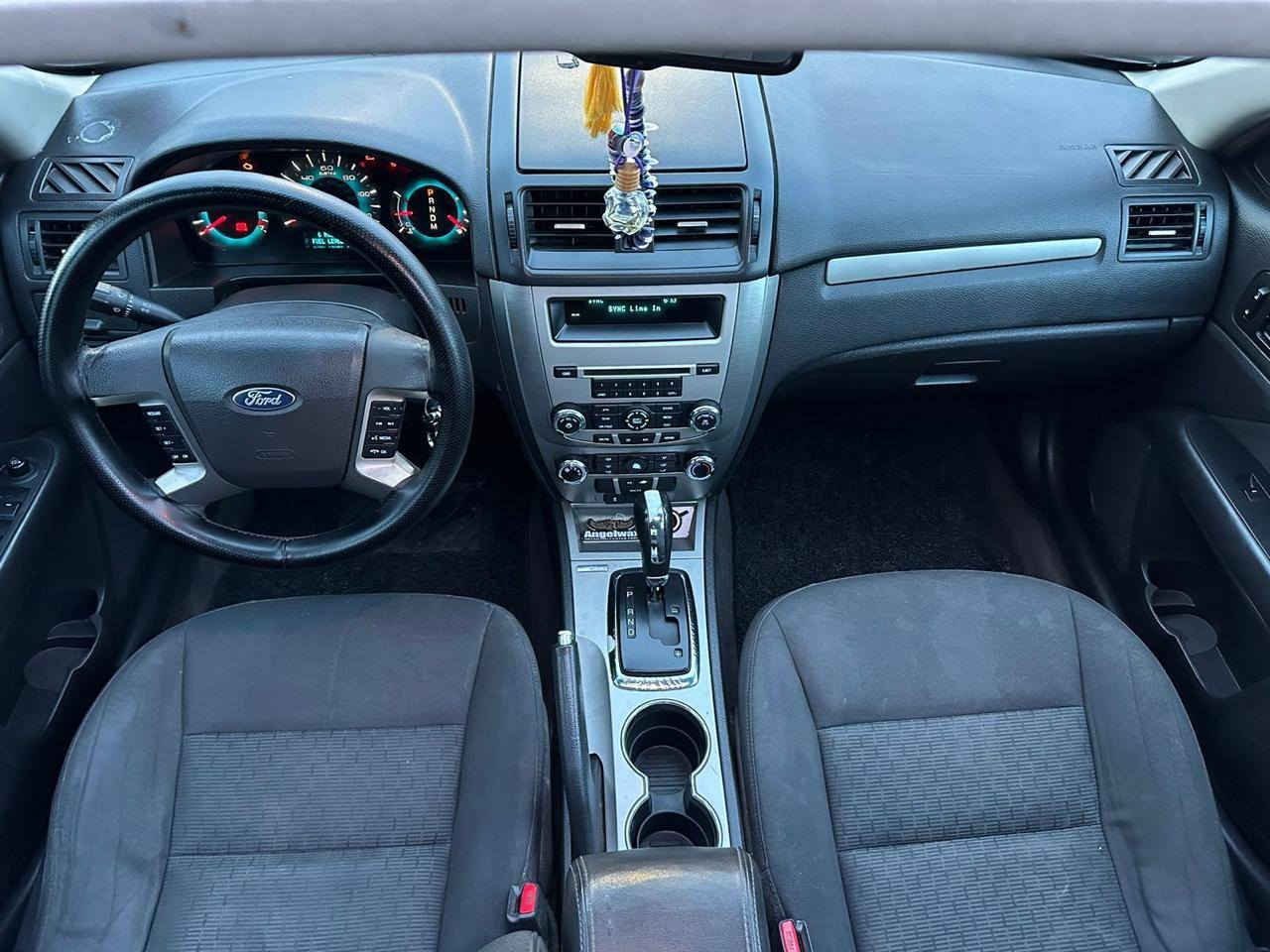 فورد فيوجن ٢٠١٠ للبيع
محرك V6-3000 
تحكم ستيرن 
كشن قماش لون اسود
فتحه سقف (سلايد روف)
رقم سليمانيه الجديد
 بيهة دخان ابيض بالمحرك
السعر 90 $
للتواصل واتساب مكاني بغداد الغدير 
***********
