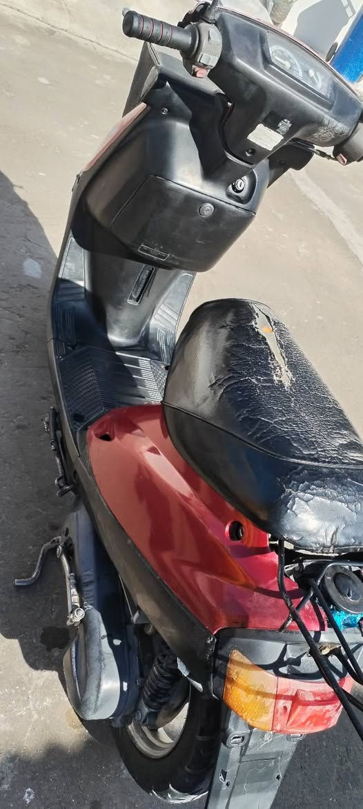 سلام عليكم ماطور للبيع اي عيب مابي كهربائيات كله شغاله فقط نقص باتري سعر 175 وبي مجال الشراي يجي خاص او يتصل ***********
