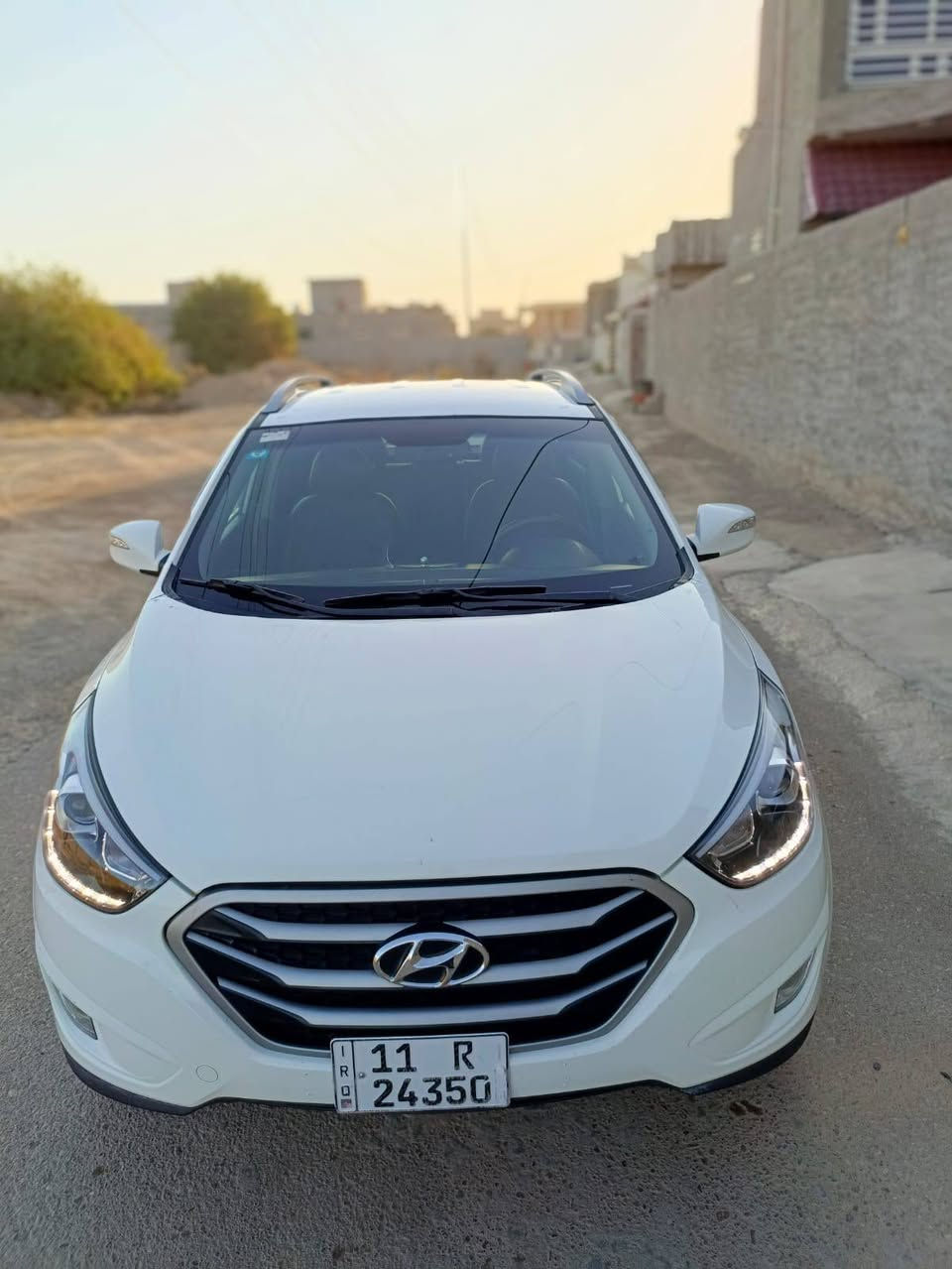 سلام عليكم للبيع توسان خليجي موديل 14 رقم بغداد دولي 
سياره جديده اغرض شركه بي 
محرك 2000 شرط محرك وكير كفاله
_____________________________
مواصفات سيارة كشن امامي خلفي تتدفئه كامره خلفيه شاشه جبيره مري شفط 
_____________________________
سياره بيها بونيد ودعاميه فقط صبغ باقيه سيارة مكفول كفاله عامه
 _____________________________ 
مكان سياره موصل 
اي استفسار اتصال عل رقم 
آسيا ***********
كورك ***********
