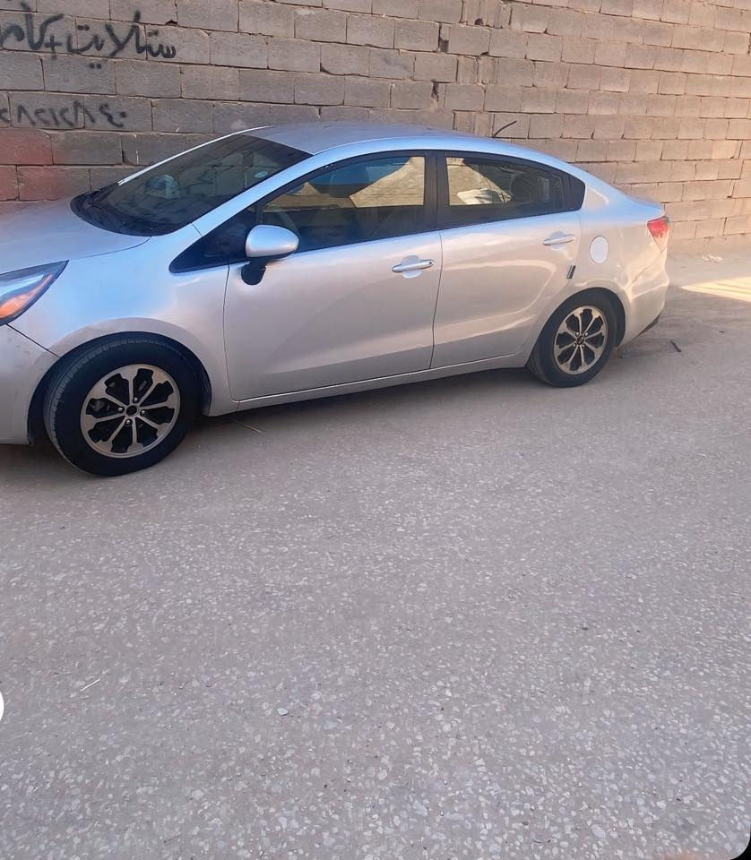 سلام عليكم كيا ريو موديل 16 مكينه 1600 أمريكي حادث حافه جاملغات وبنيد بارد فقط سونار موجود للبع او مراوس باحدث فورتي سوناتنه النترا أوبتما أي ستفسار ***********
