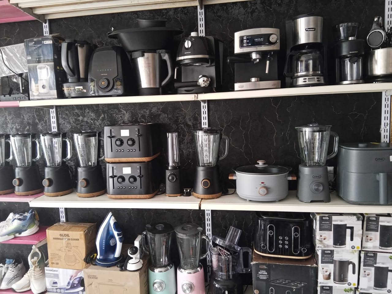 بضاعه ماركات عالمية ولا غلطه 👌


**إذا كنت صاحب هذا الإعلان وتريد حذفه لأي سبب، رجاءا أرسل رسالة إلى الدعم الفني**