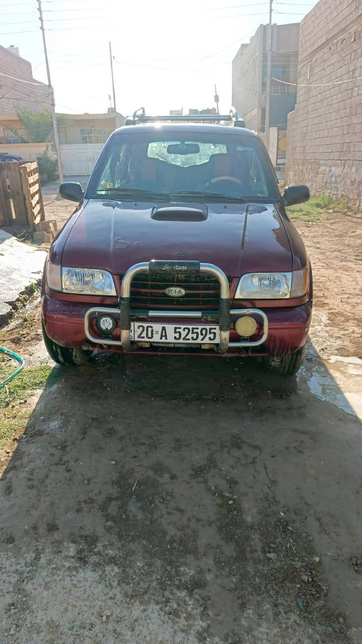 للبيع كيا سبورتج رقم ديالى كير مكينه اوتوماتيك موديل 95جاهزة كير محرك مكفول بلادي مالتهه سنوية بأسمي  رقم الجديد انكليزي   المكان ديالى السعر ٤٠ وبيهه مجال *********** ملاحضه اني امكلف بالنشر التصال على صاحب السياره
