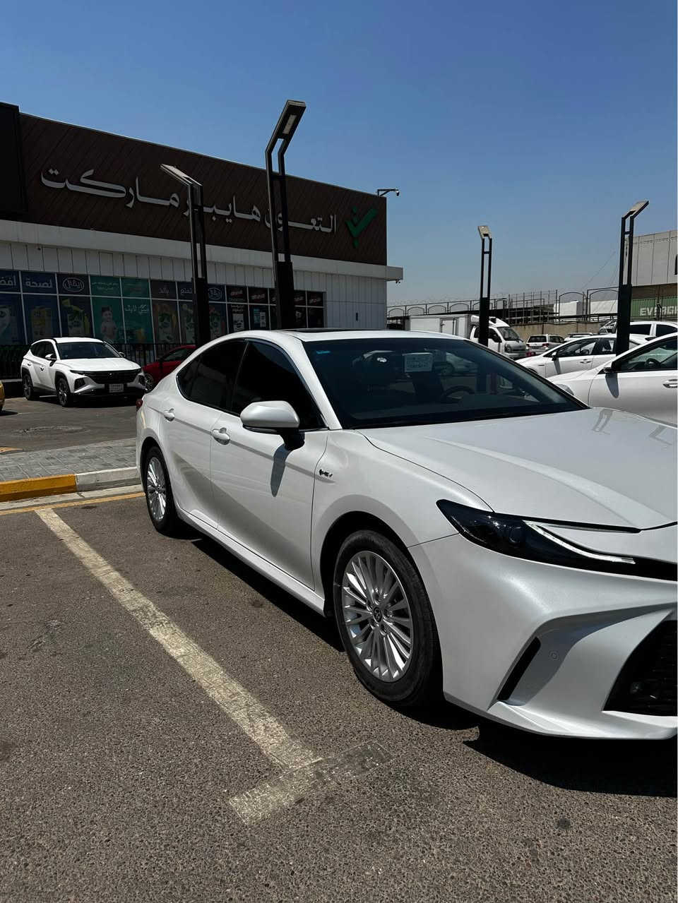 السلام عليكم
كامري 2025 e plus
ماشية ٢٥ الف كم
كفالة عامة
العنوان بغداد زيونة
*********** بغداد, العراق
