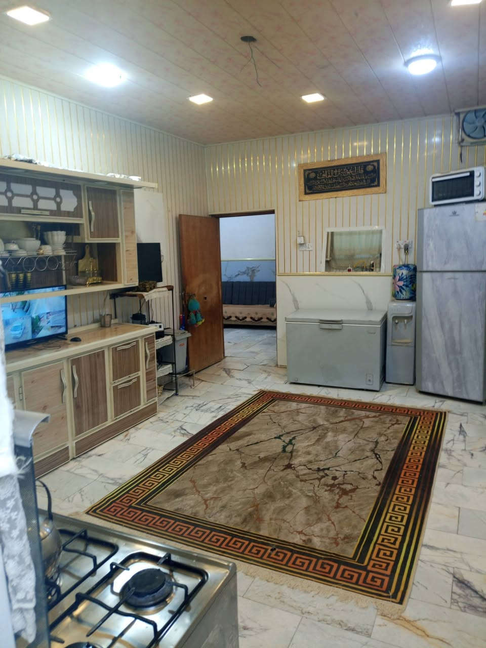 دار للبيع المساحه 200متر ركن بناء حديث 

ابو خستاوي طريق ياحسين شارع اسواق الطائي قريب علا شارع كربلاء خدمات كامله موقع حلو بناء حديث 

بناء طابوك صب كونكريت ارضيه مرمر بيت جاهز 

السعر مناسب//***********
