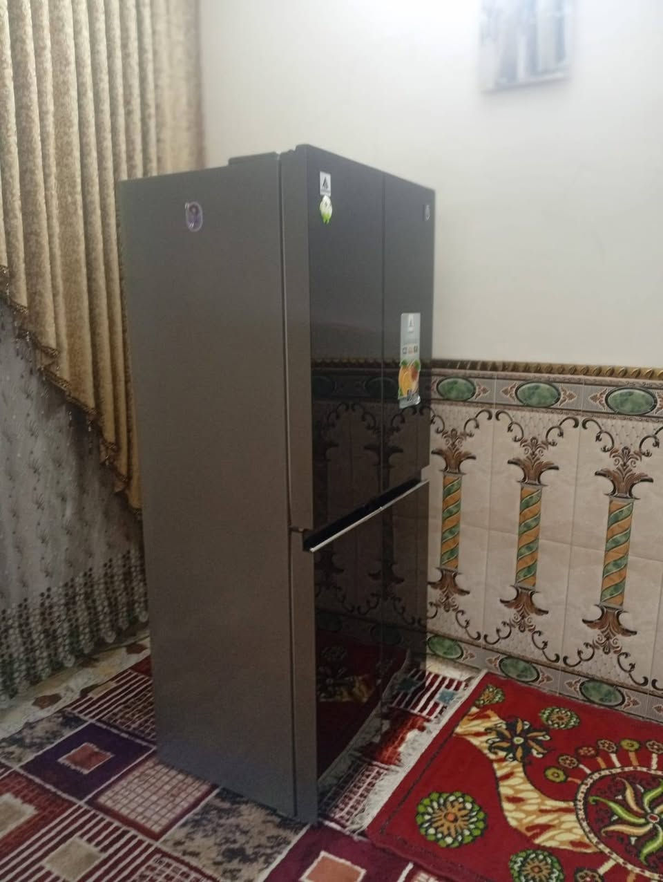 سلام عليكم ثلاجه مستعمله شي قليل البيع الستفسار على الرقم ***********
