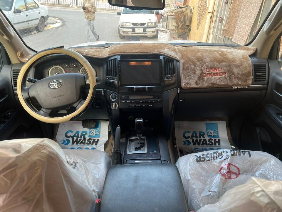 السلام عليكم جكسارة ستينيه موديل احد عشر جديده مكفوله ماشيه حقيقي اثنان واربعون لم تمتلك من كثير فقط من شخص شركه وبعده انا رقم بغداد مشروع وطني باسمي اشتريتها ماشيه اثنان واربعون  وللان اثنان واربعون وكسر سالمه والحمد لله من الصبغ والبارد  طخم تاير جيد كل شيء بلادي على الفحص  اللي يرغب يتصل على الرقم 
***********
