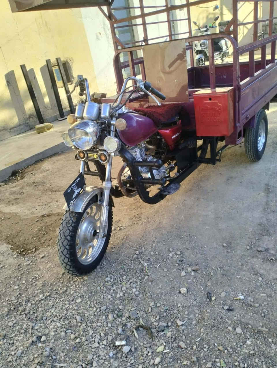 السلام عليكم

ستوته ام تي ار للبيع مستعجل علا بيعته كامله كهربائيات وكلشي بدون اوراق مكاني رمادي وشراي يجي يشوفهة ويدلل 
***********
