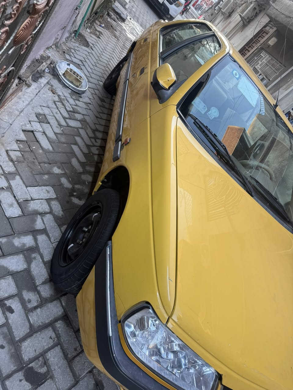 سلام عليكم للبيع بيجو لميس موديل 16 مكينه كير مكفوله صدر تبريد دوشمه بسمي رقم نكليزي جديد هزه مكاني بغداد صليخ سعره 55 وبيه مجال بسيط الرقم ***********
