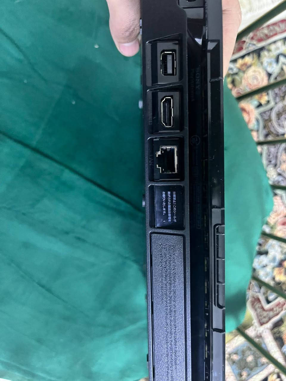 سلام عليكم بلي4 مهكر نظيف ما مفتوحه و مامصلح نضام12.52 يجي ويه يدات 2 وكل ملحقاته بي اربع العاب
سلام عليكم بلي4 مهكر نظيف ما مفتوحه و مامصلح نضام12.52 يجي ويه يدات 2 وكل ملحقاته بي اربع العاب
السعر 260 و بي مجال بسيط 
 متوفر توصيل الرقم ***********
